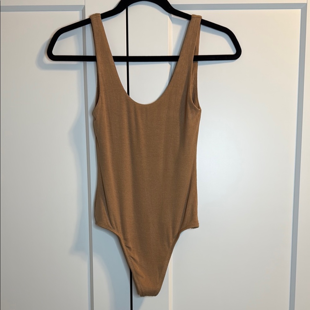 Babaton Tan Bodysuit with High-Cut Leg and Scoop Neckline